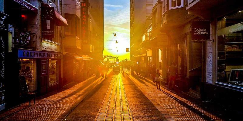 算法如何重塑音乐体验：从新歌推荐到专辑评论的伦理困境与信息茧房